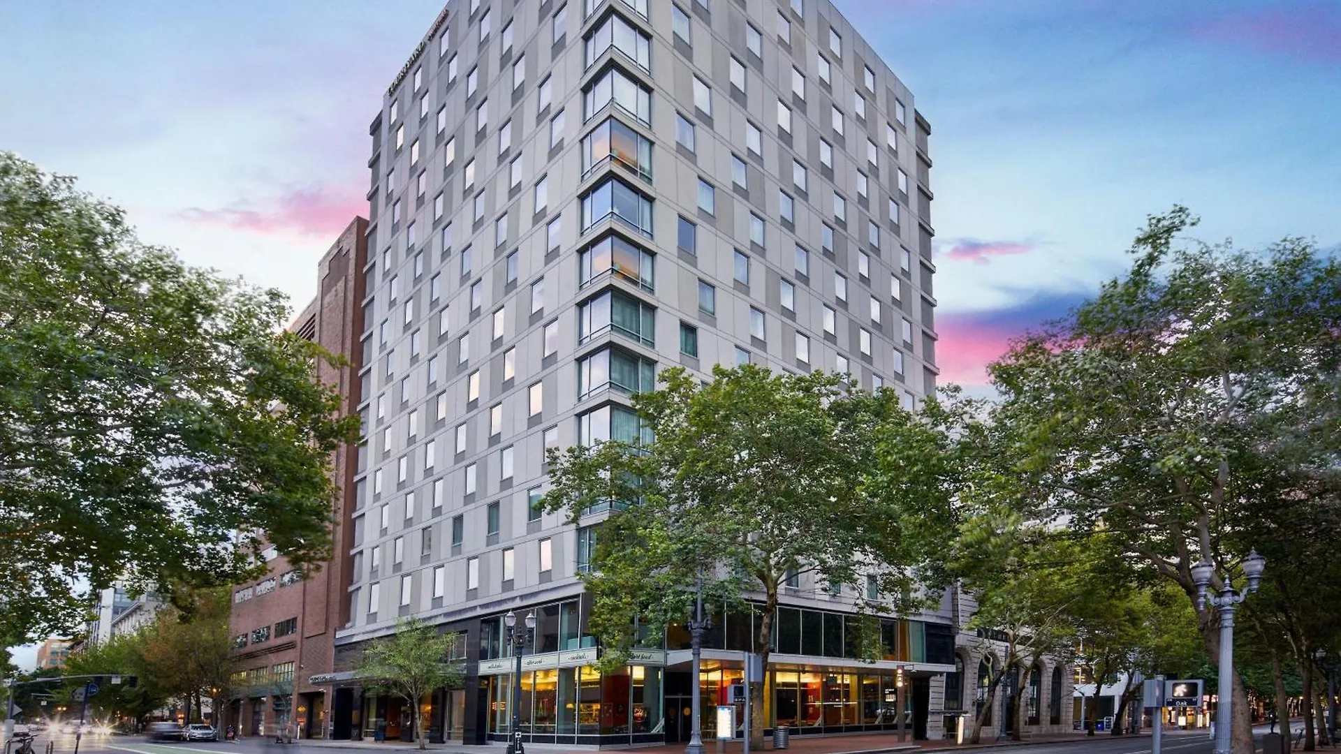 Courtyard By Marriott Portland City Center United States