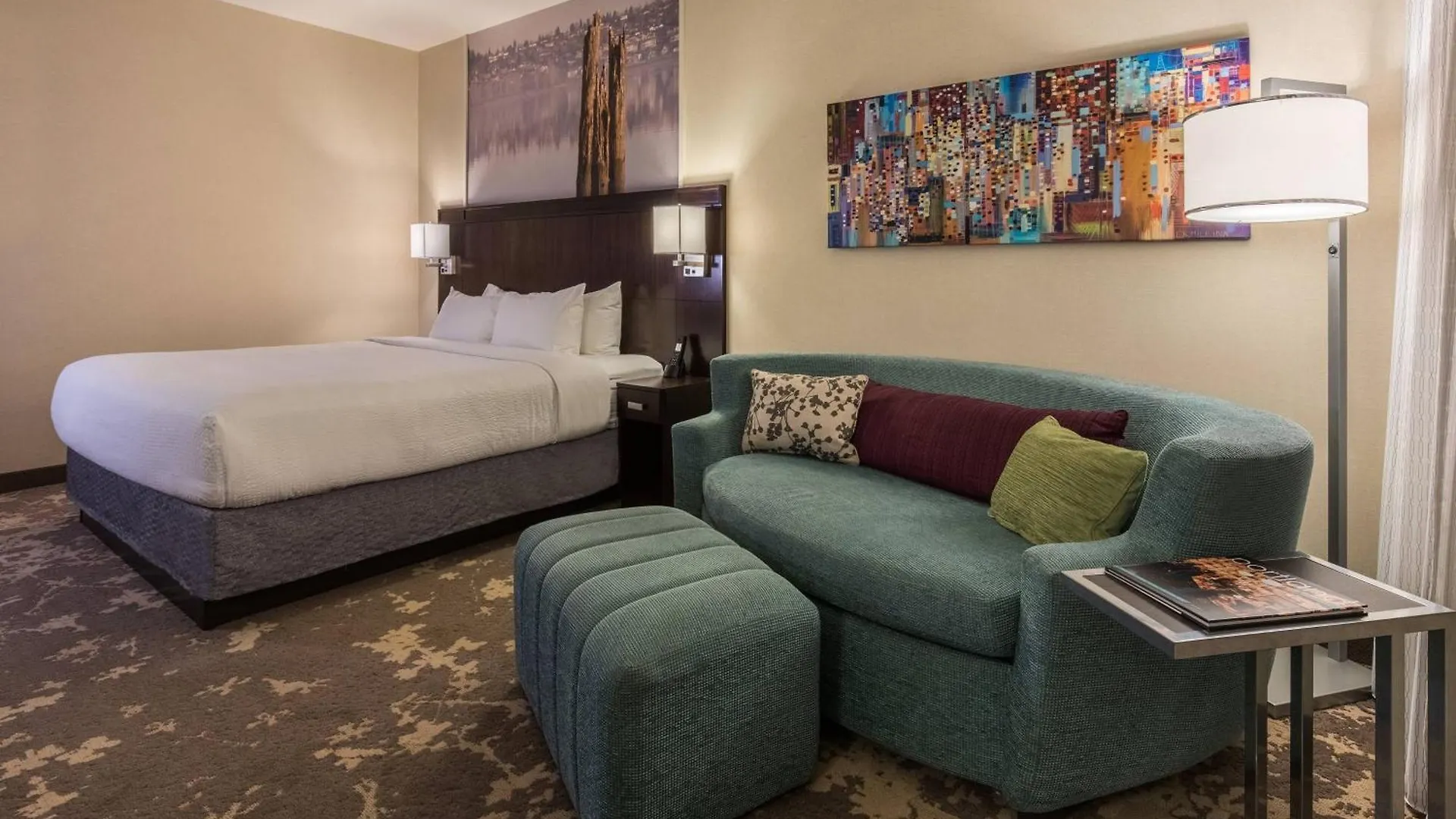 Courtyard By Marriott Portland City Center 4*,  United States